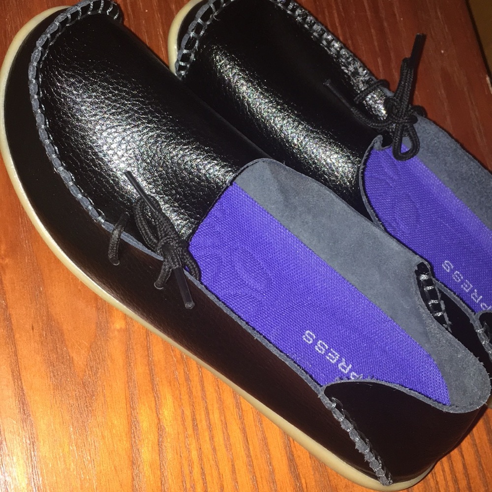 Brand new ultra comfy Empress shoes